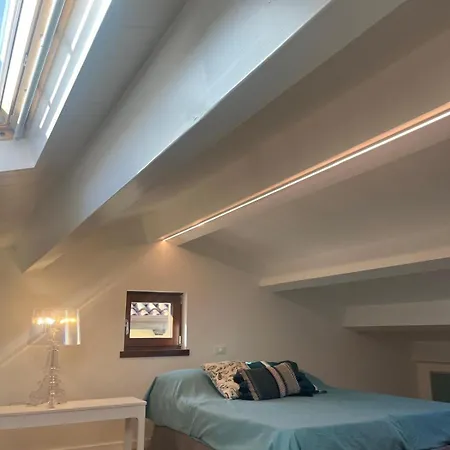Delizioso Attico Calle Lunga 2 Appartement
