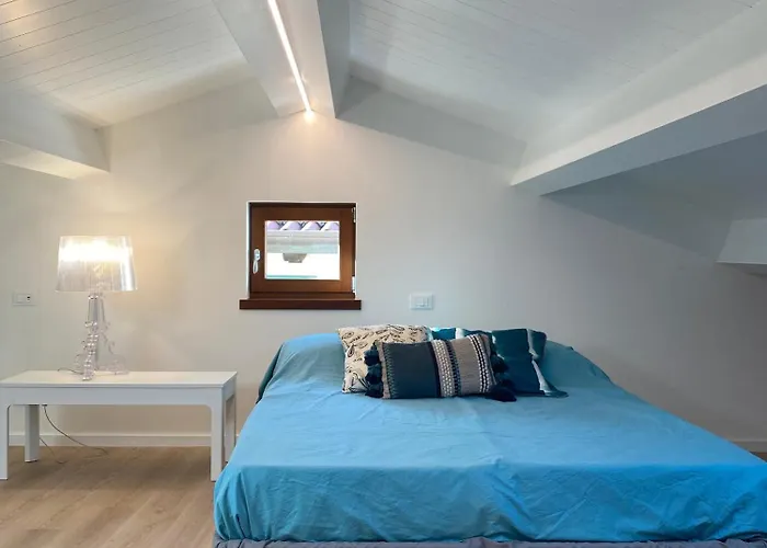 شقة Delizioso Attico Calle Lunga 2 *